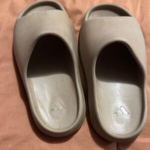 Adidas Cream Slide Sandals